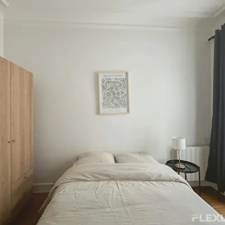 Cozy In Alesia 14th Holiday home